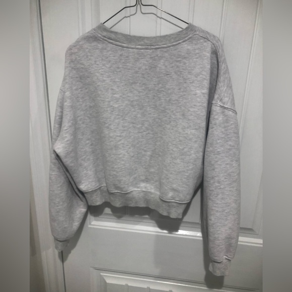 Dynamite Grey Cropped Sweater - Picture 2 of 4